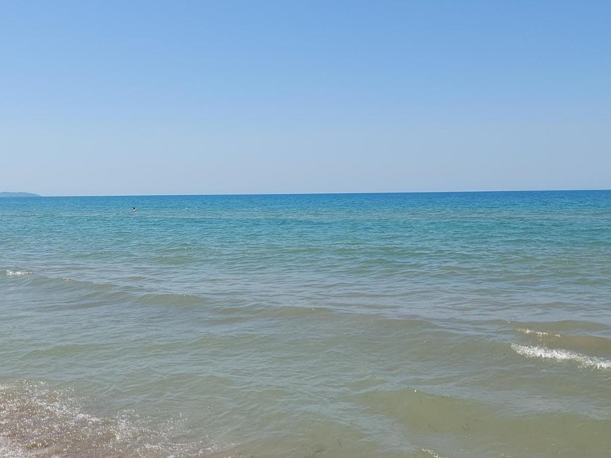 Golden Beach Apartments Durrës Exteriér fotografie