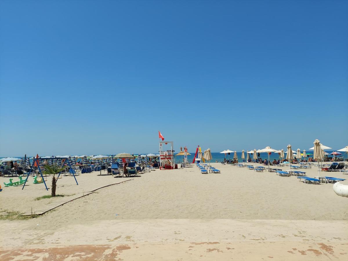 Golden Beach Apartments Durrës Exteriér fotografie